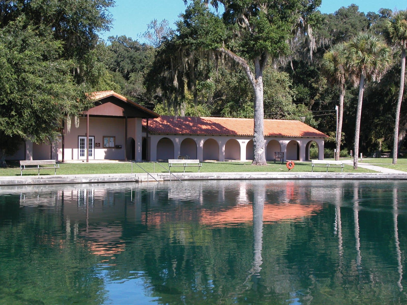 De Leon Springs State Park & Old Sugar Mill Pancake House